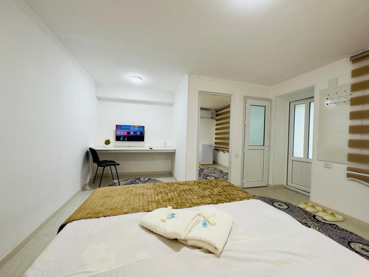 Abs Guest House Oš Exteriér fotografie